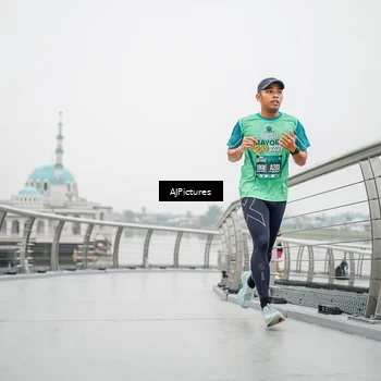 Runner Photo 8594189