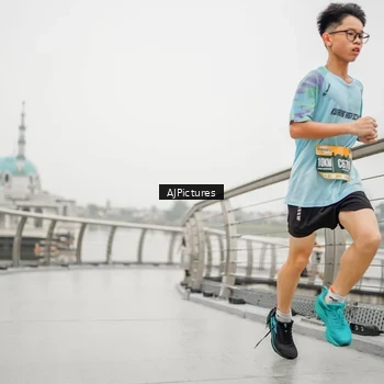 Runner Photo 8594194