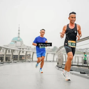 Runner Photo 8594198