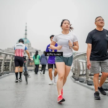 Runner Photo 8594223