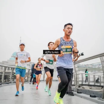 Runner Photo 8594226