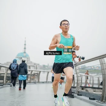 Runner Photo 8594227