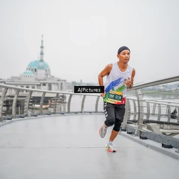 Runner Photo 8594229