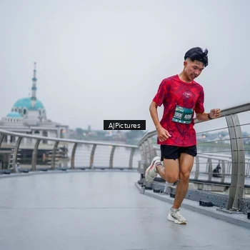 Runner Photo 8594238