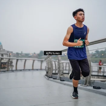 Runner Photo 8594239