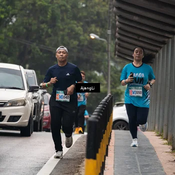 Runner Photo 8594253