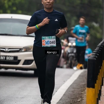 Runner Photo 8594255