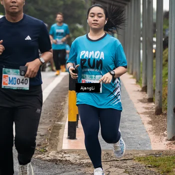 Runner Photo 8594260