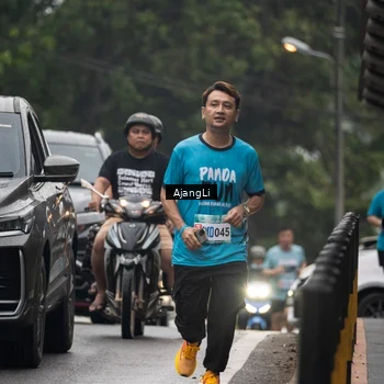 Runner Photo 8594263