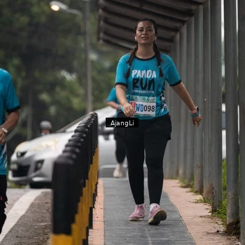 Runner Photo 8594266