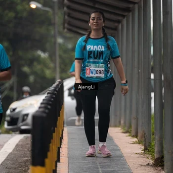 Runner Photo 8594267