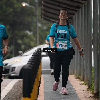 Runner Photo 8594270