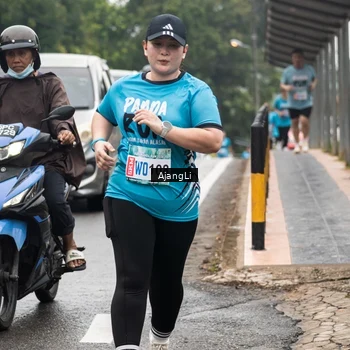 Runner Photo 8594288