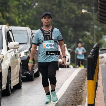Runner Photo 8594335