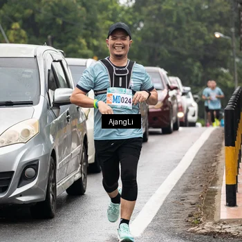 Runner Photo 8594341