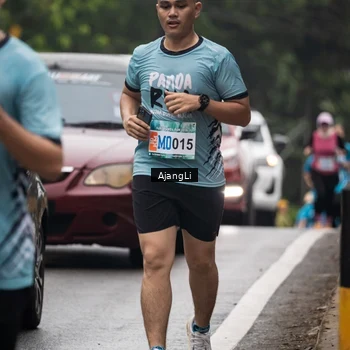 Runner Photo 8594356