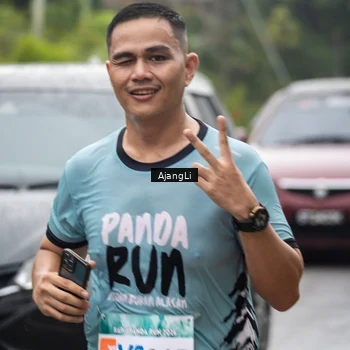 Runner Photo 8594366