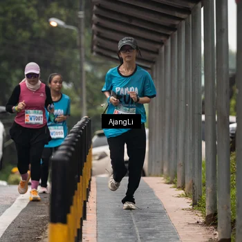 Runner Photo 8594370