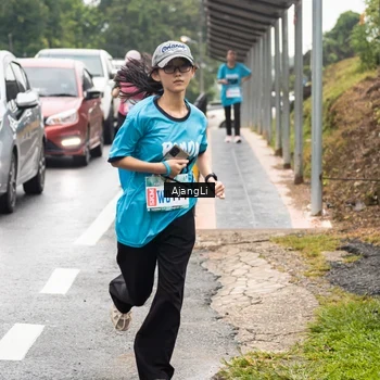 Runner Photo 8594377