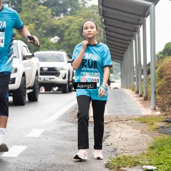 Runner Photo 8594387