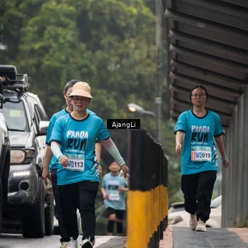 Runner Photo 8594396