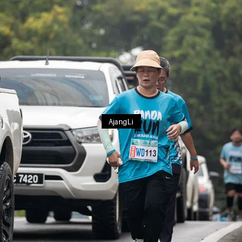 Runner Photo 8594399