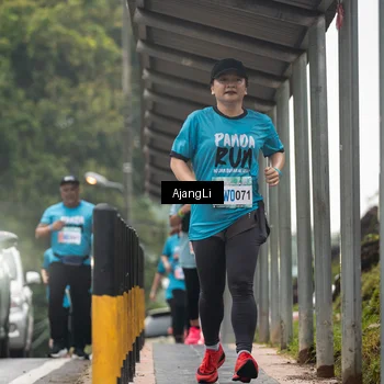 Runner Photo 8594442