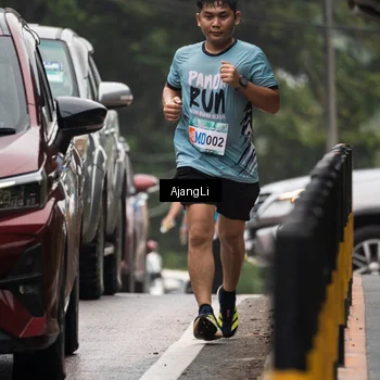 Runner Photo 8594478