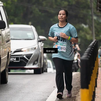 Runner Photo 8594512
