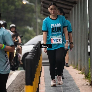 Runner Photo 8594518