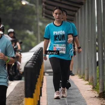 Runner Photo 8594519