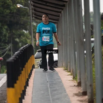 Runner Photo 8594553