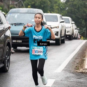 Runner Photo 8594555
