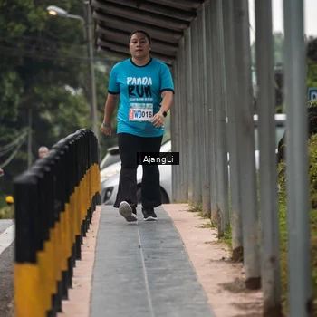 Runner Photo 8594559
