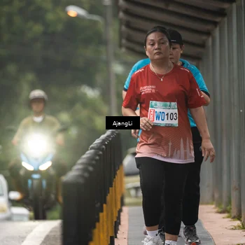 Runner Photo 8594593