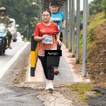 Runner Photo 8594600
