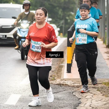 Runner Photo 8594602