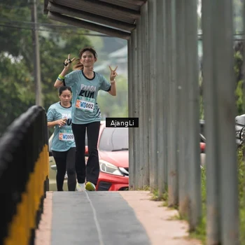 Runner Photo 8594691