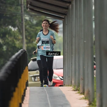 Runner Photo 8594698