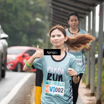 Runner Photo 8594717