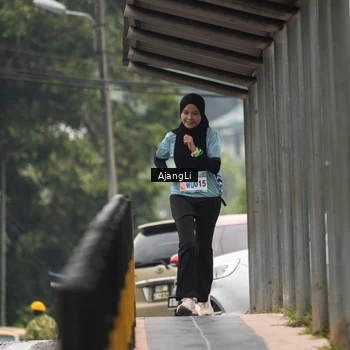 Runner Photo 8594728