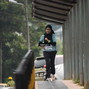 Runner Photo 8594732