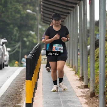 Runner Photo 8594795