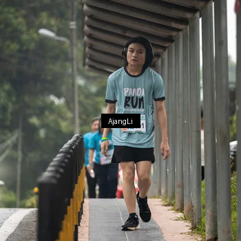 Runner Photo 8594818