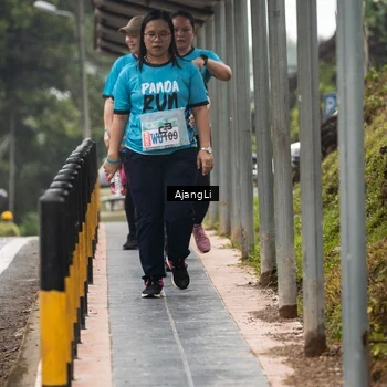 Runner Photo 8594842