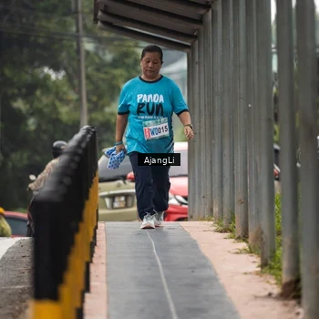 Runner Photo 8594891