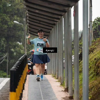 Runner Photo 8594910