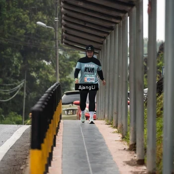 Runner Photo 8594962
