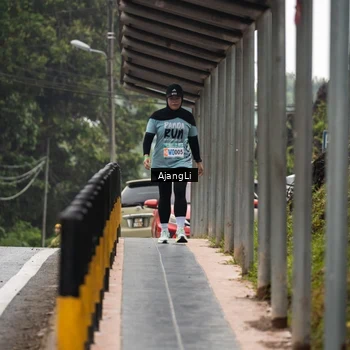 Runner Photo 8594963