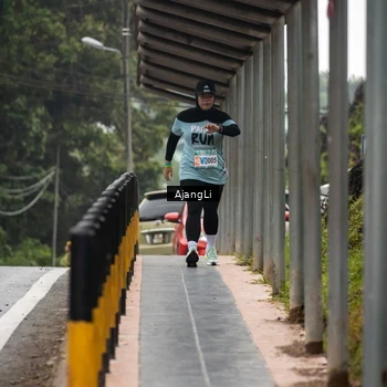 Runner Photo 8594965